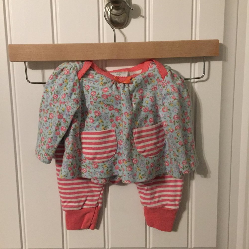 Laura Ashley Baby Outfit Size 0-3 Months
